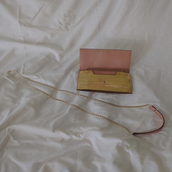 Kate Spade Gold Natasha Chain Card Case Crossbody - Picture 14 of 14